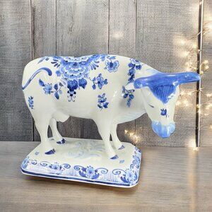 1960s Royal Delft De Porceleyne Fles Large Cow White Blue Ceramic Hand Painted